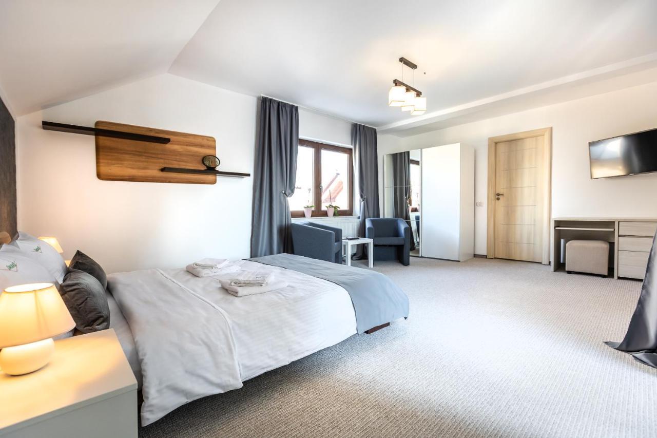Emerald Residence Rîşnov Kültér fotó