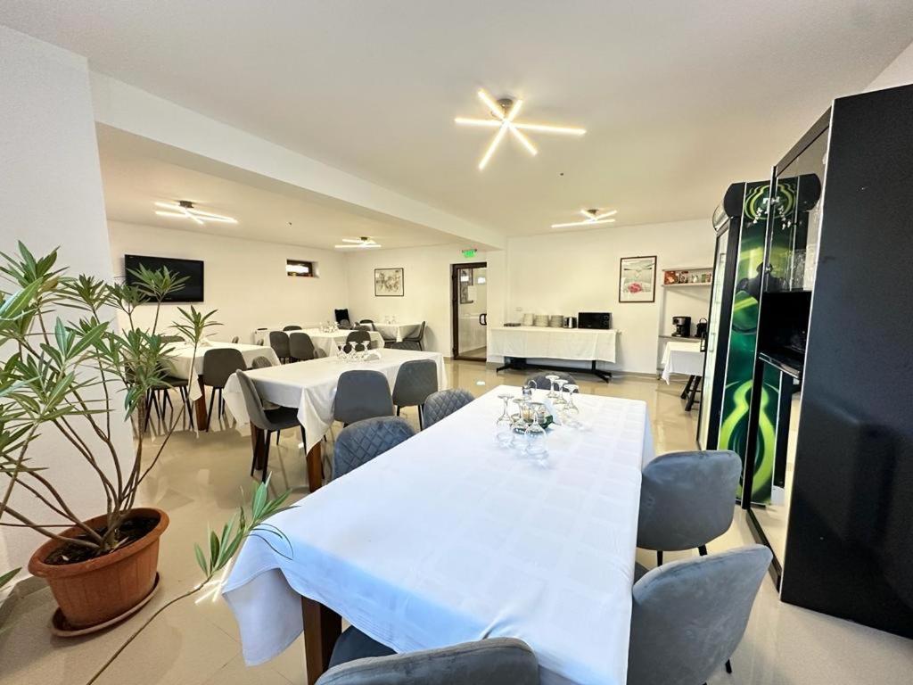 Emerald Residence Rîşnov Kültér fotó